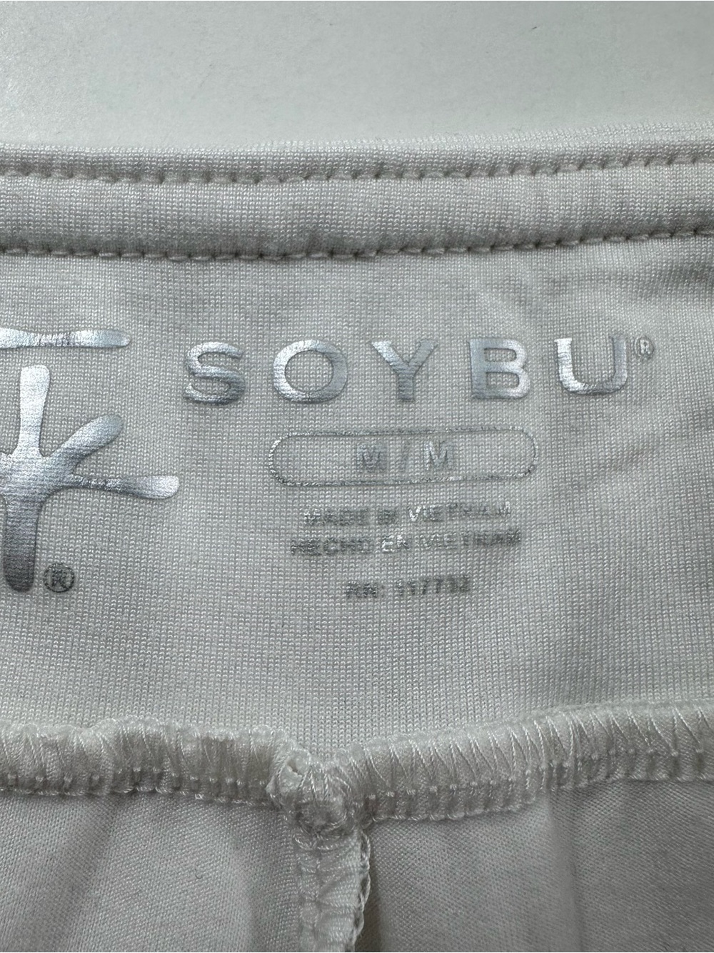 Soybu Cream Athletic Skort with Pleated Hem - Picture 3 of 6